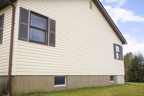 Cost of Dutch Lap Siding Repair in Kirkland