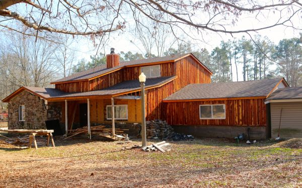 Cost of Rustic Siding Installation in Kirkland